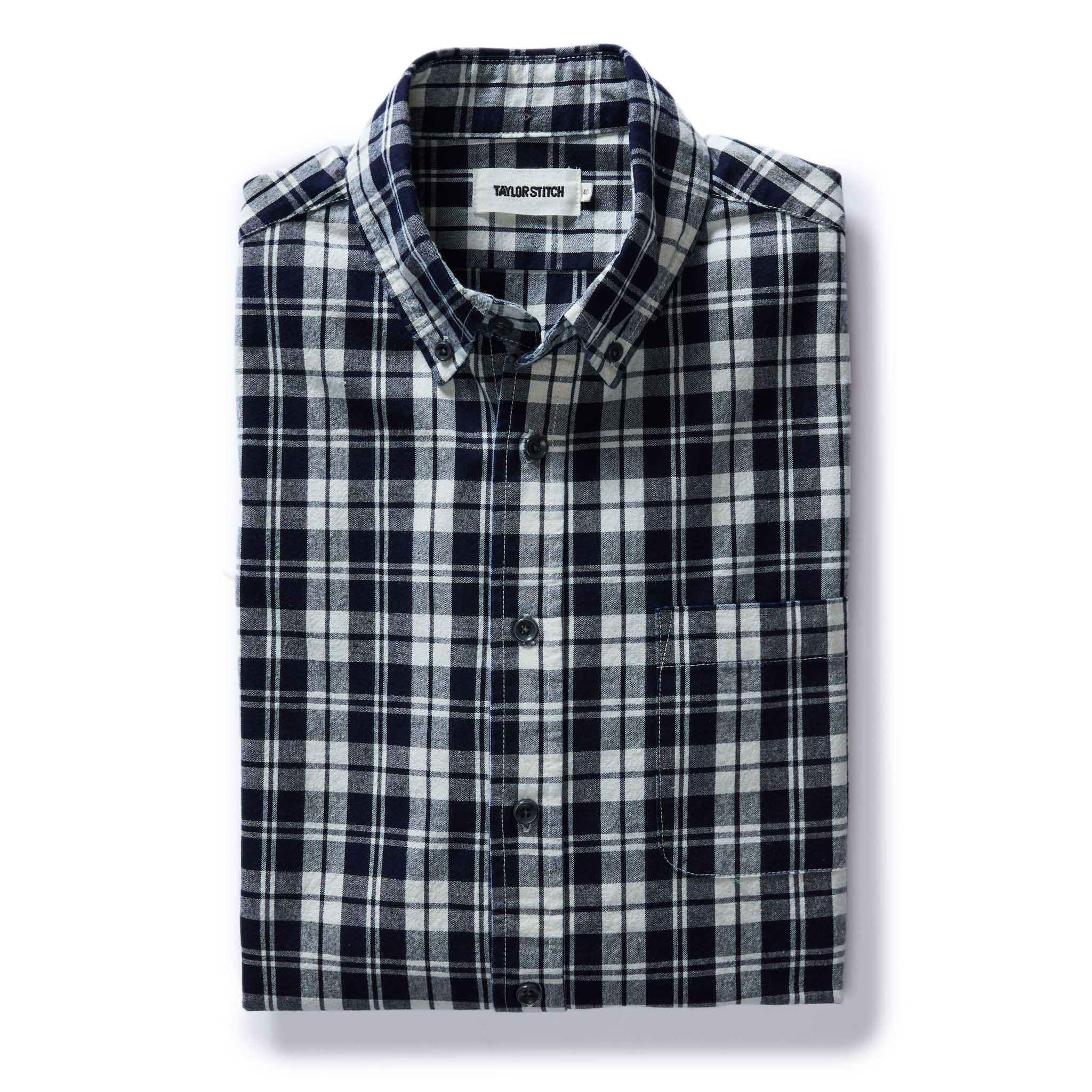 Men’s Taylor Stitch selling shirt