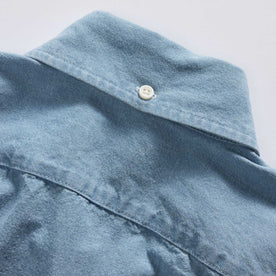 material shot of the back of the collar on The Jack in Washed Indigo Oxford, Wovens by Taylor Stitch