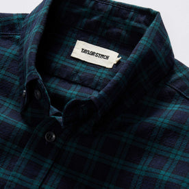 material shot of the collar on The Jack in Blackwatch Plaid, Wovens by Taylor Stitch