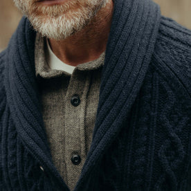 fit model showing off collar on The Cascade Shawl Cardigan in Heather Marine, Knits by Taylor Stitch