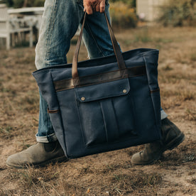 The Utility Bag in Navy - Men's Utility Tote Bags | Taylor Stitch